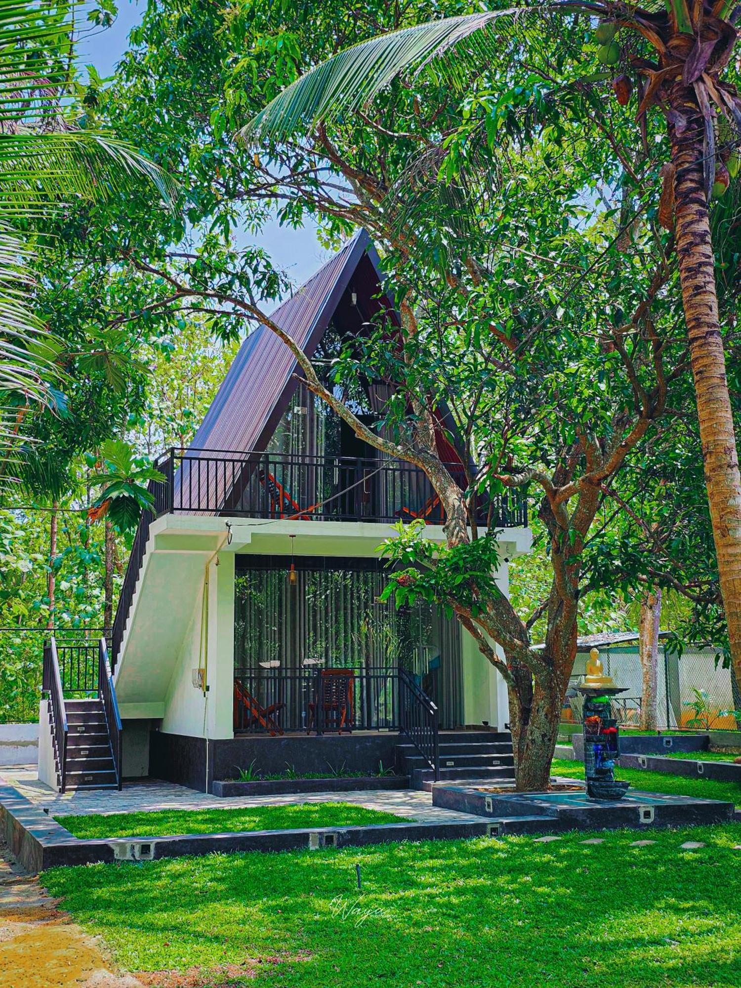 Residence Inn Udawalawe Exterior photo