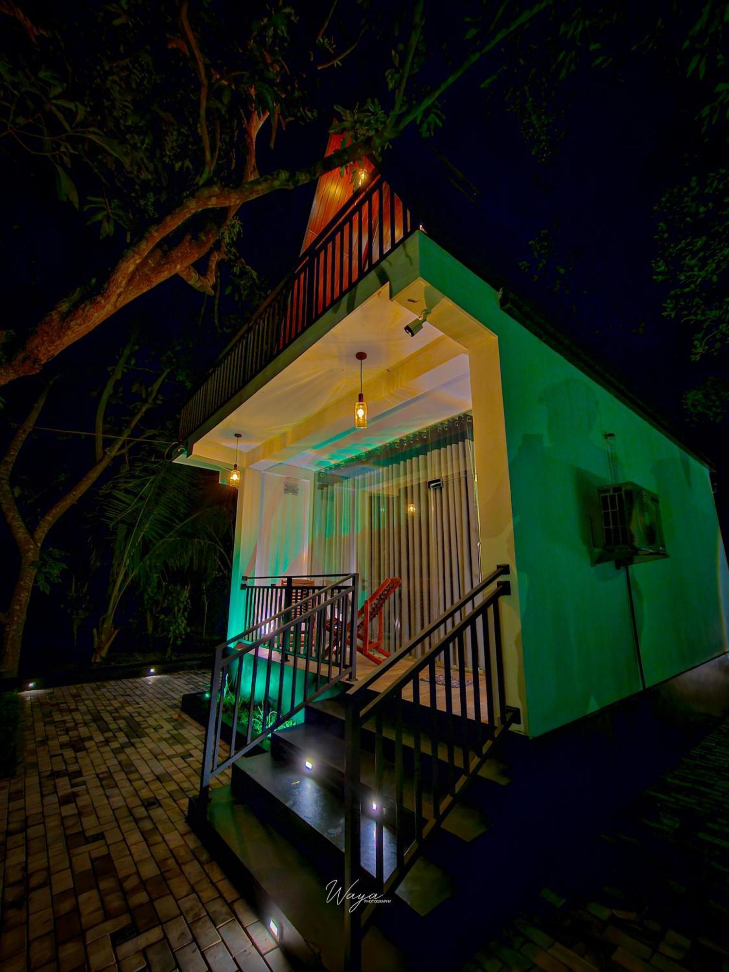 Residence Inn Udawalawe Exterior photo