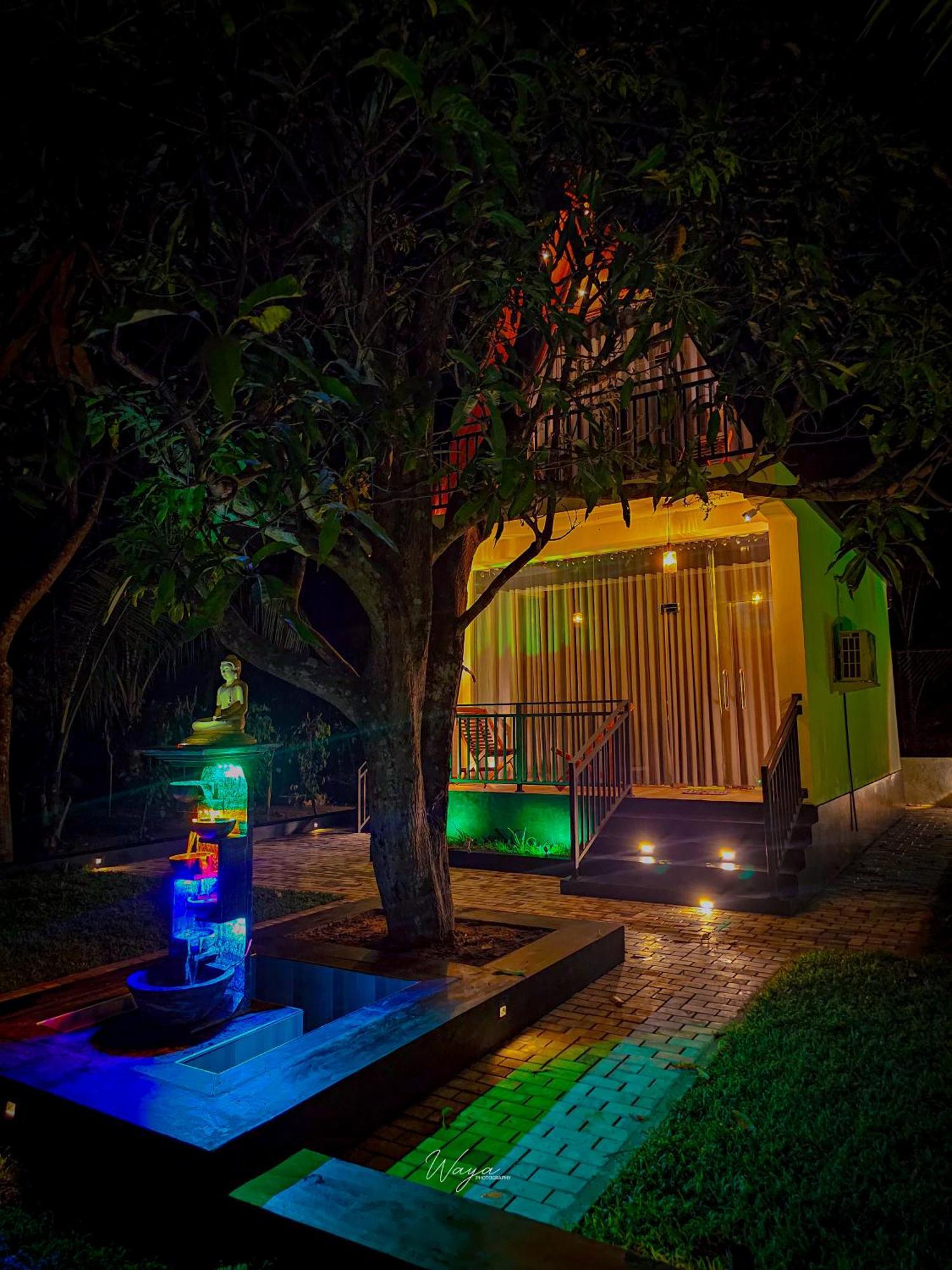 Residence Inn Udawalawe Exterior photo