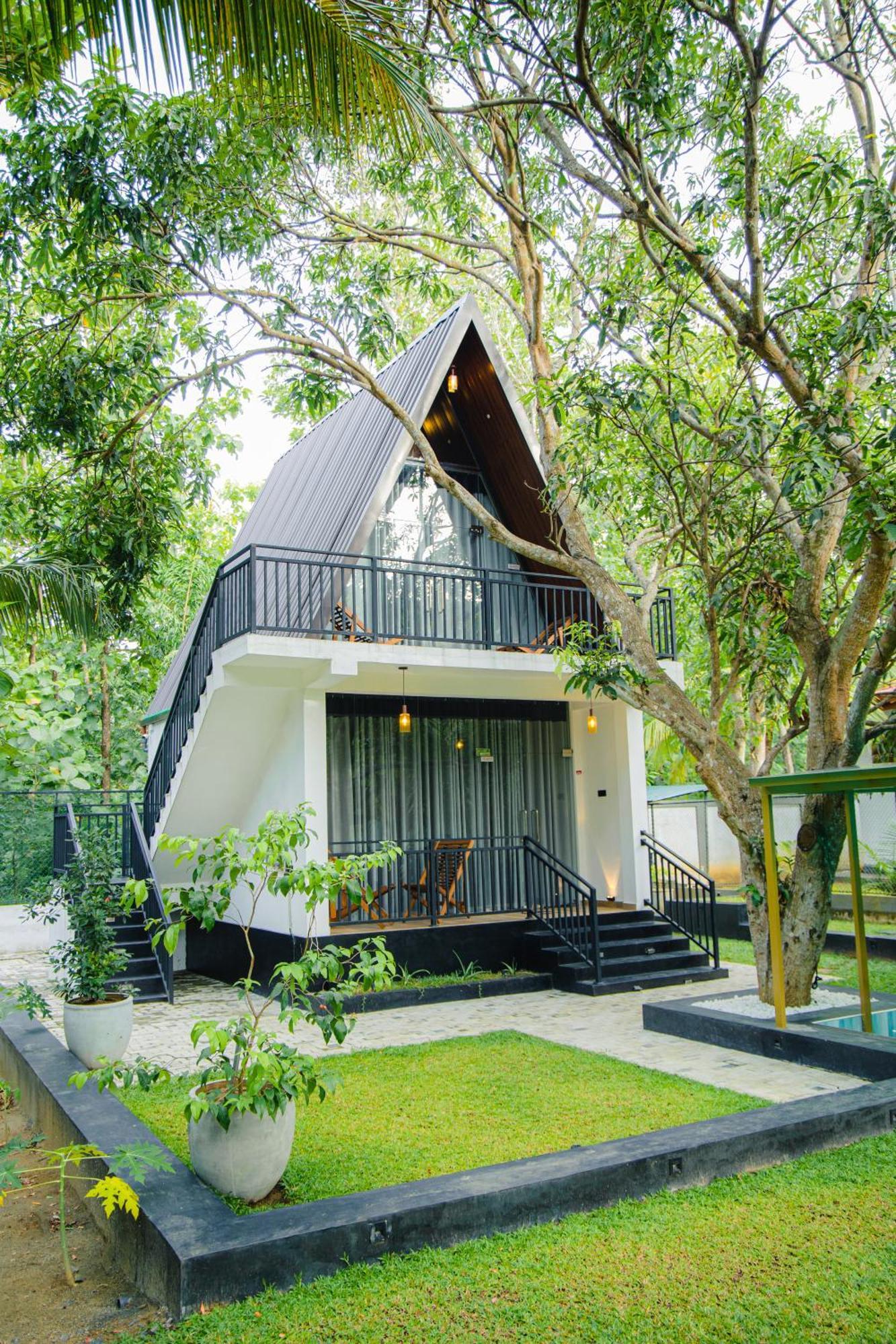 Residence Inn Udawalawe Exterior photo